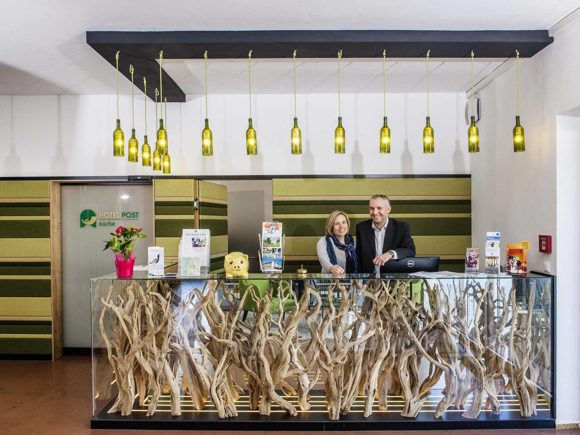 Hotel Zur Post Ілльміц Екстер'єр фото